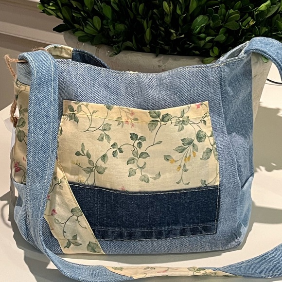 Hand Crafted Blue Jean Shoulder Bag - Picture 2 of 7